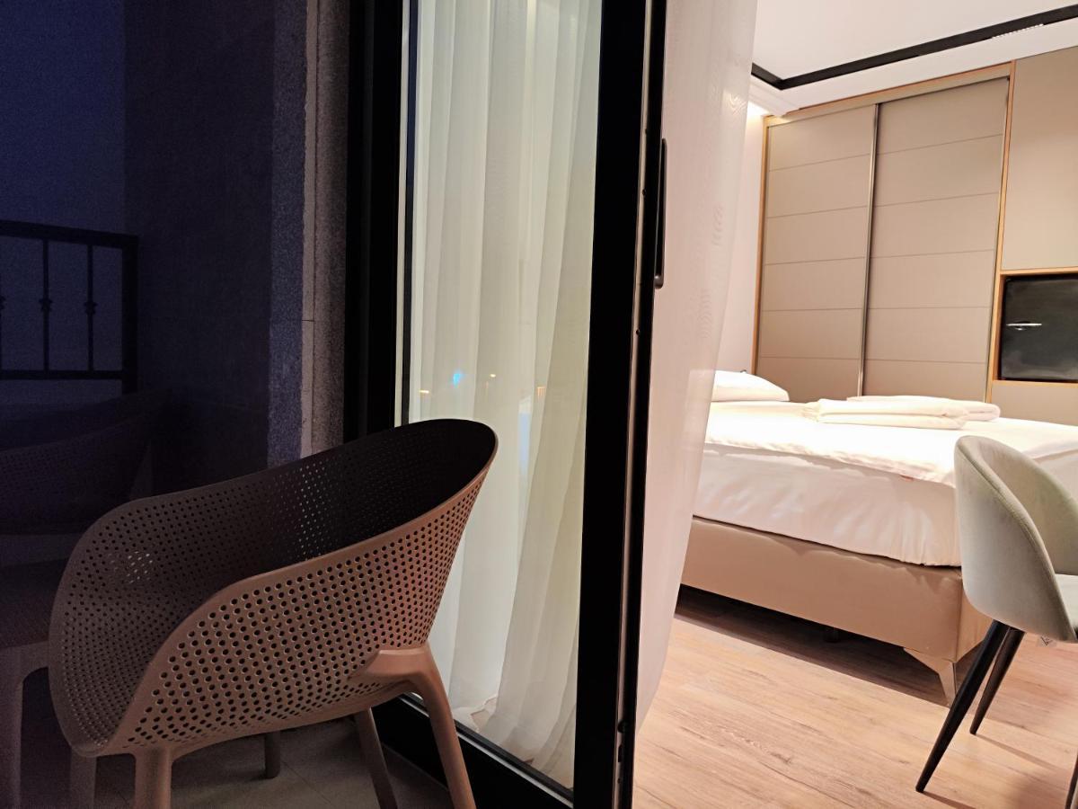 Amd Premium Rooms Budva Exteriör bild
